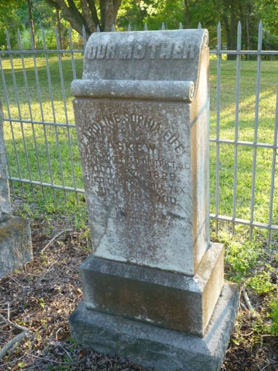 Old Historic Masonic Cemetery in Chappell Hill, Tx Grave Markers
