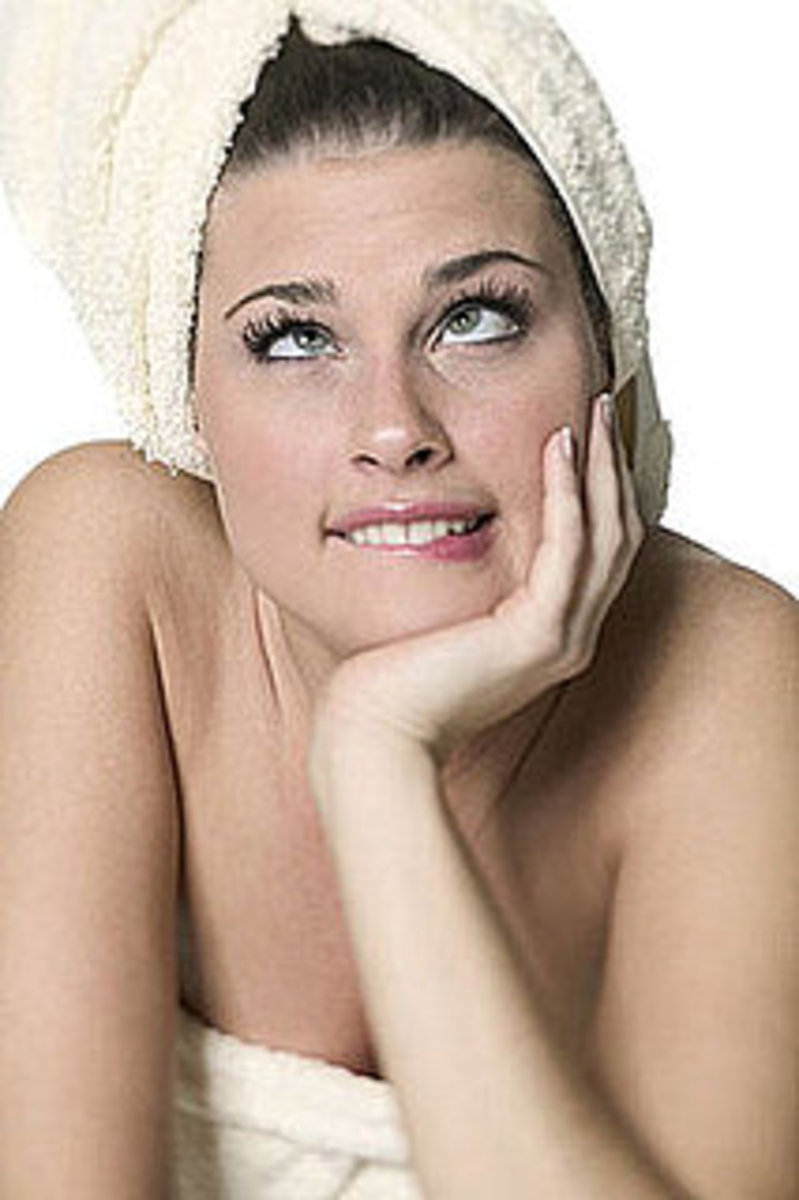 How to get Hair Dye Out of your Hair How to Lighten Dyed Hair Color