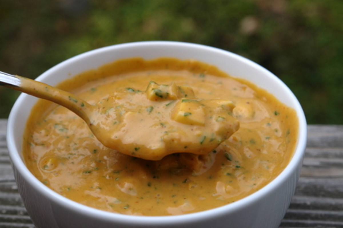 Recipe for Ecuadorian and South American Peanut Sauce, Salsa de Maní