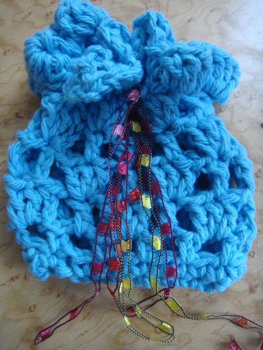 13 Free Crochet Patterns to Make Bags, Totes and Laptop Sleeves HubPages