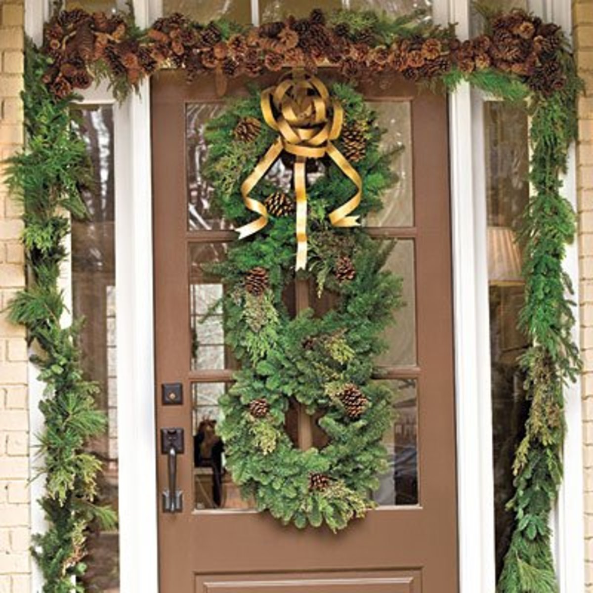 10 Ways to Decorate Evergreen Wreaths Decoration Ideas