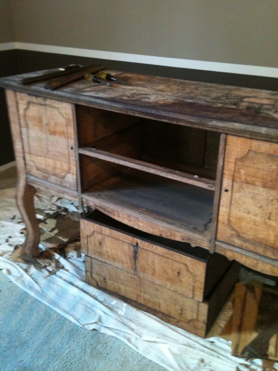 Old Furniture and Thrift Store Refinishing