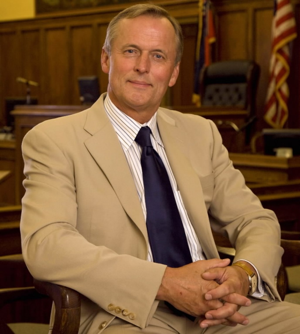 John Grisham Master of Legal Thrillers hubpages