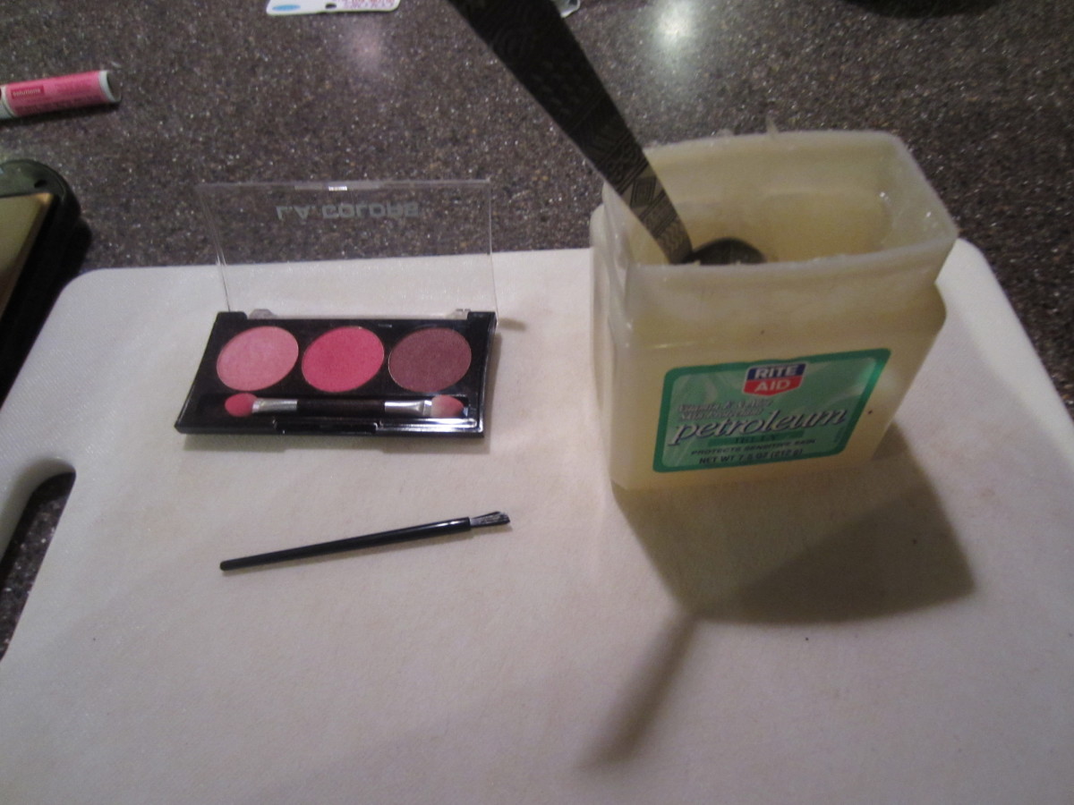 How to Make Homemade Lip Gloss and Lip Balm Bellatory