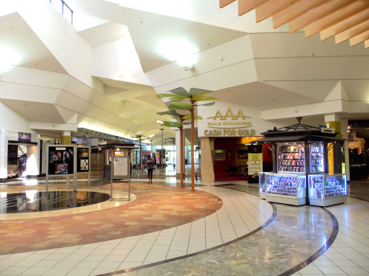 Buena Park Mall Downtown Review Stores, Restaurants, and General Info