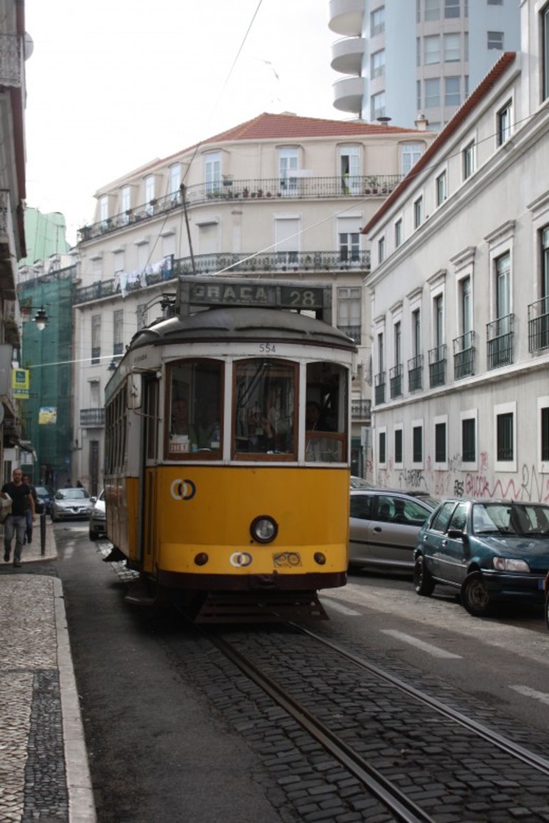 Visit Portugal Road Trip Itinerary for Traveling North of Lisbon