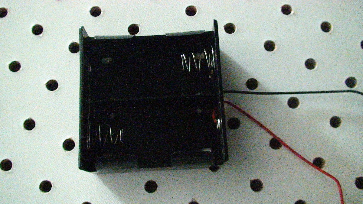 How to Make a Circuit Board to Demonstrate Simple Electrical Circuits