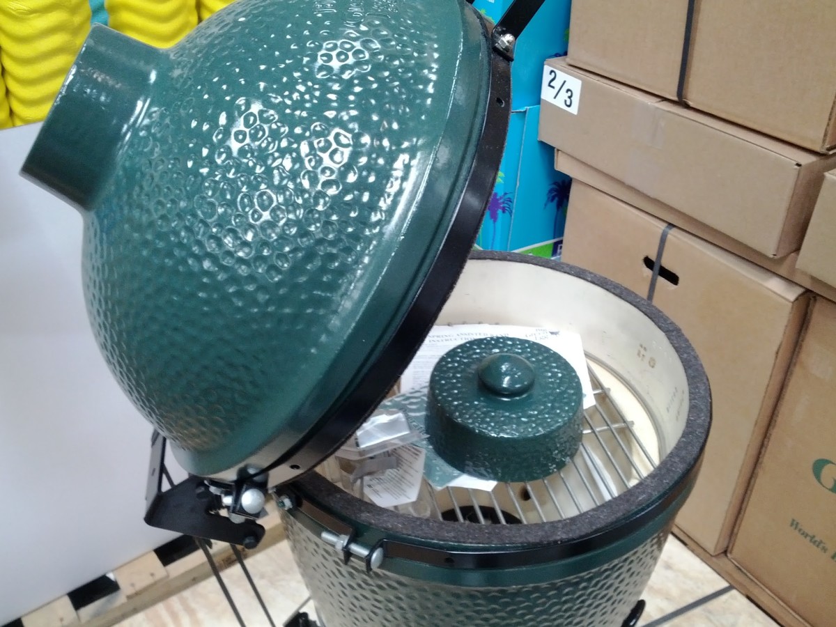 Kamado Grill Reviews and Comparisons Delishably