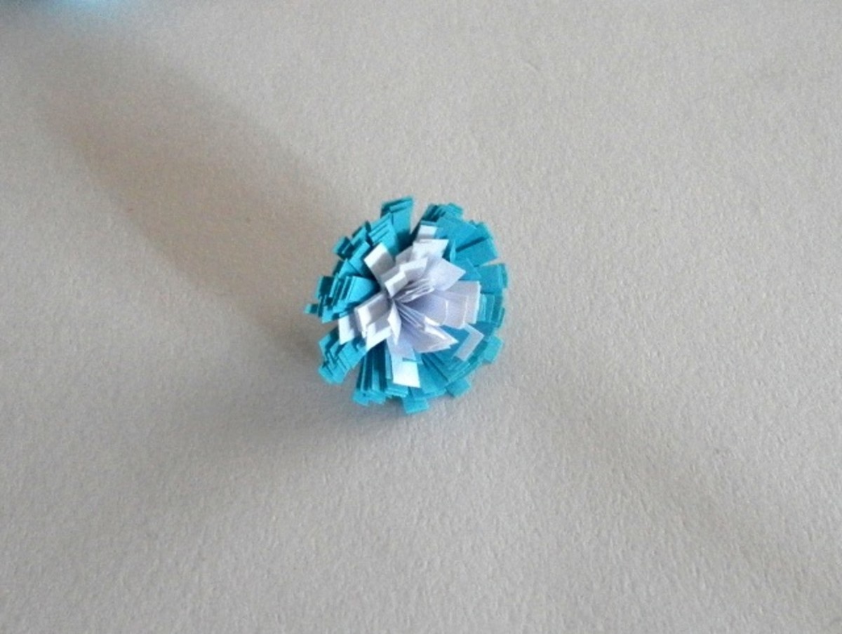 Paper Quilling How to Make Fringed Flowers for Quilled Designs and