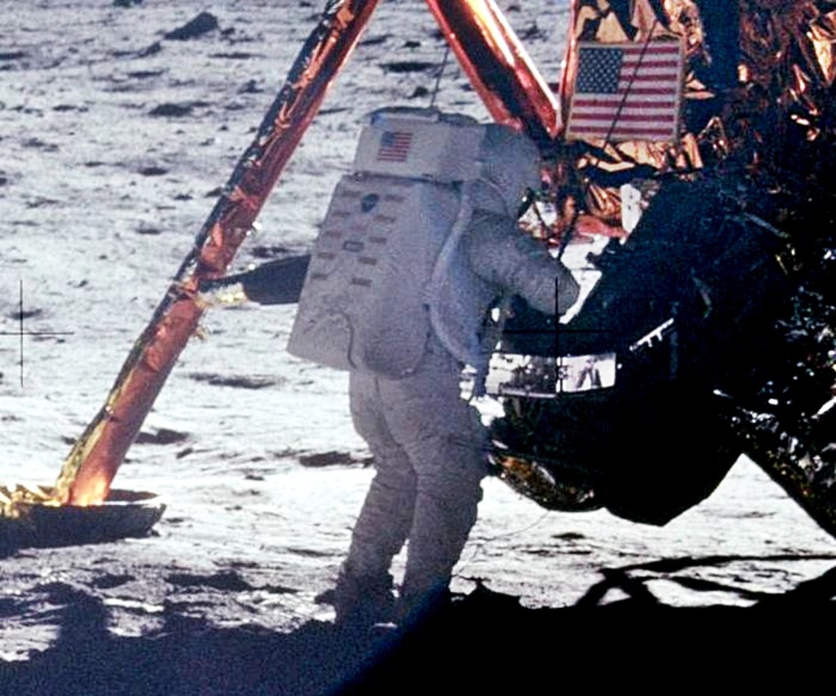 Neil Armstrong The First Man to Walk on the Moon HubPages