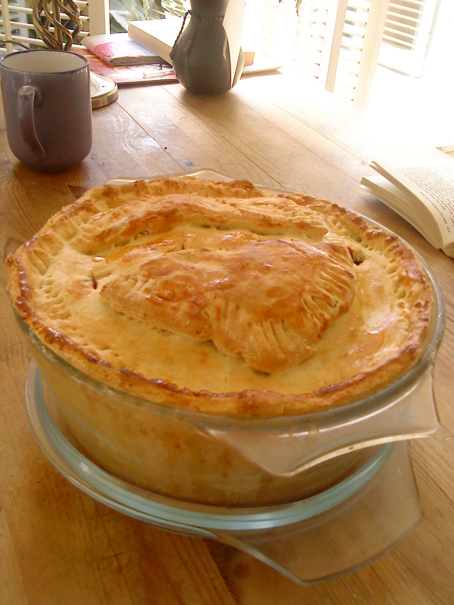 Easy to Make Blackberry and Apple Pie Recipe Delishably