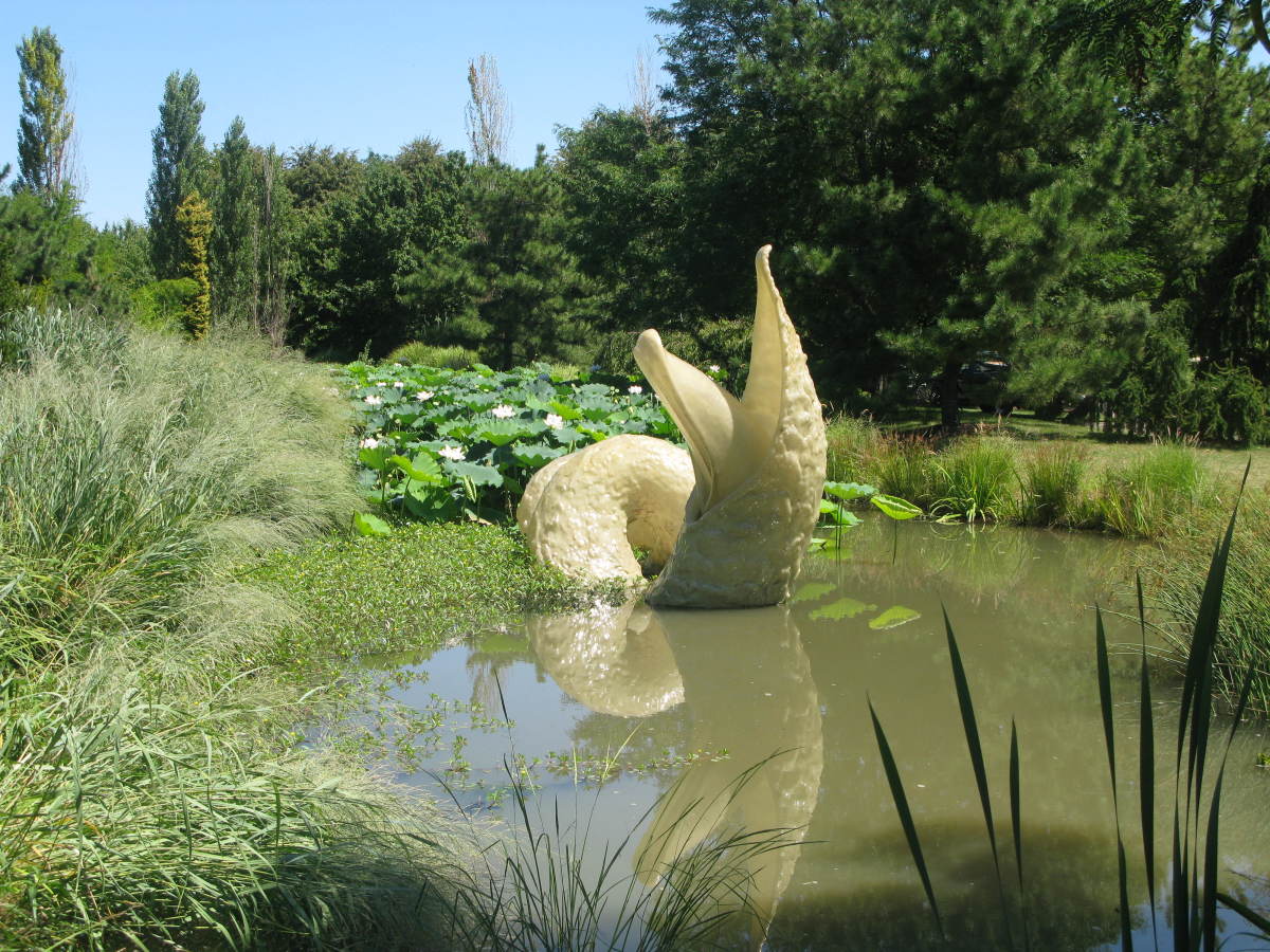 Rats Restaurant Grounds For Sculpture