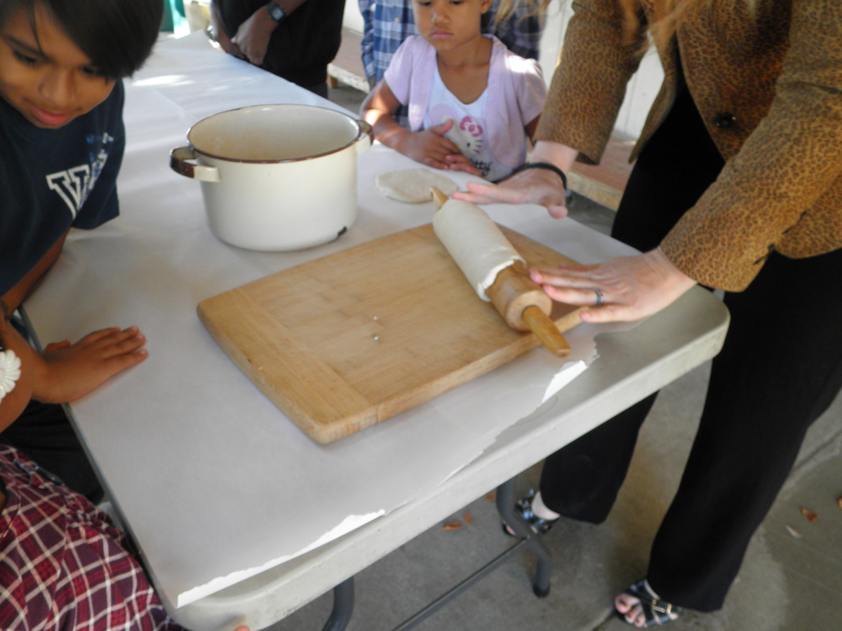 How to Make Easy Salt Clay Dough for Kid's Art Projects
