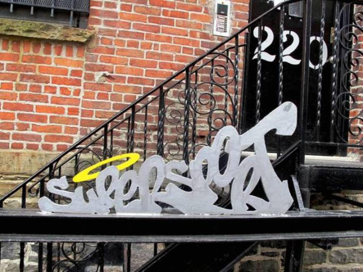 LockOn Street Art and Street Artists Tejn HubPages