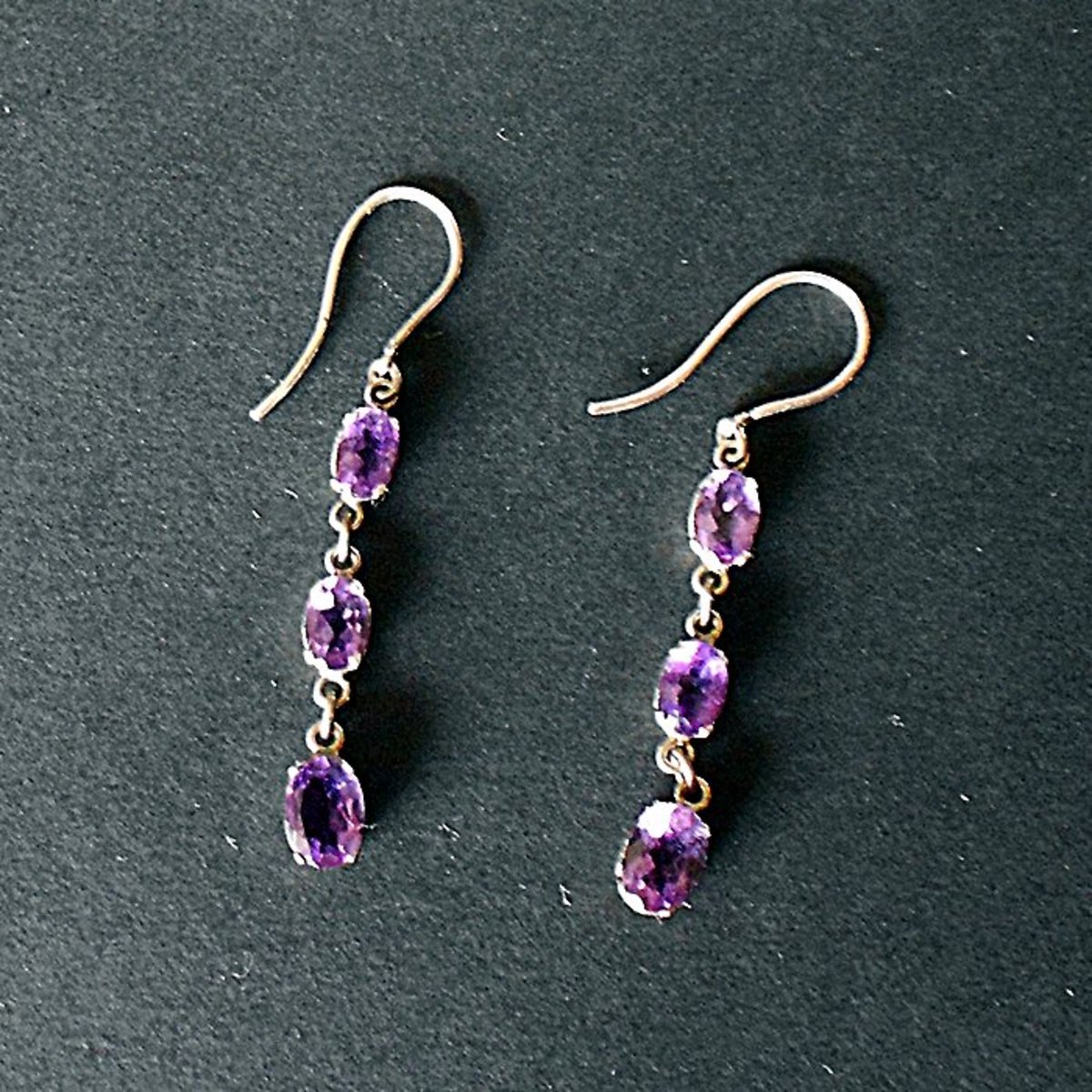 How to Clean Earrings Bellatory