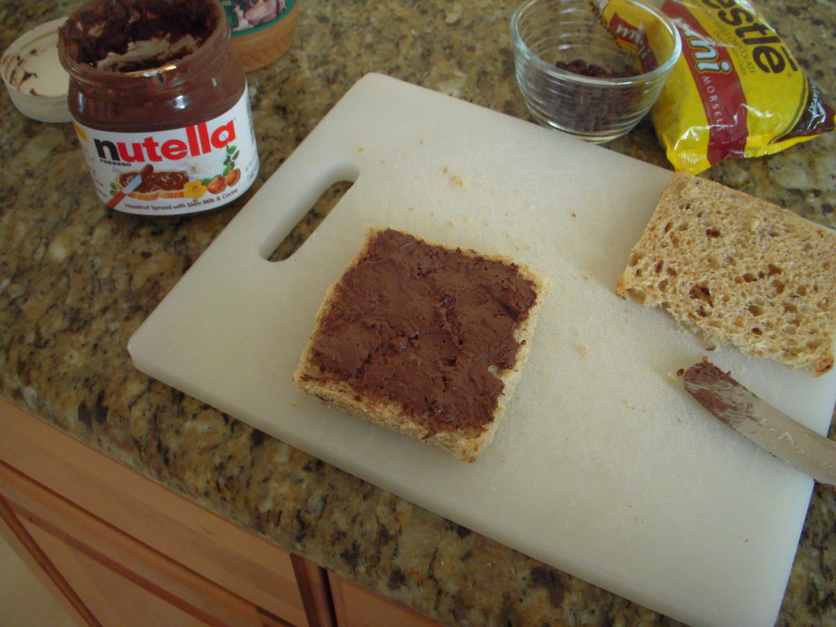 Nutella, Peanut Butter, and Chocolate Chip Sandwich Recipe Delishably