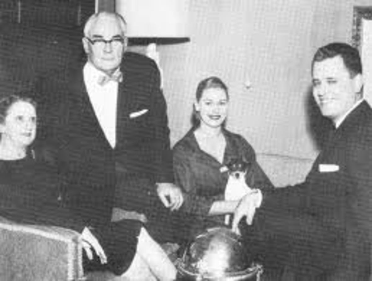 Blood and Murder Texas Oil Millionaire, Ash Robinson, Father of Joan