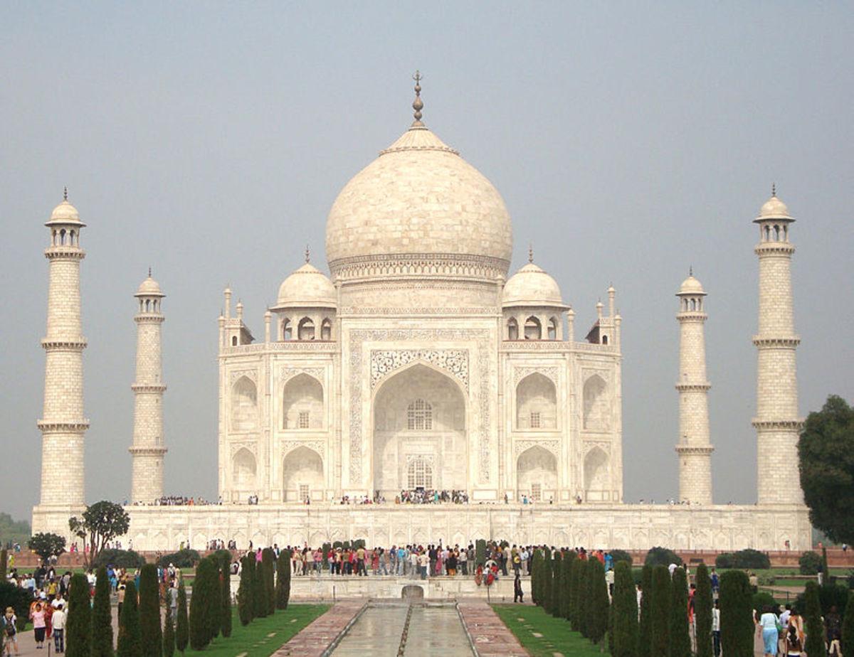 100 MustSee Historical Places and Monuments in India WanderWisdom