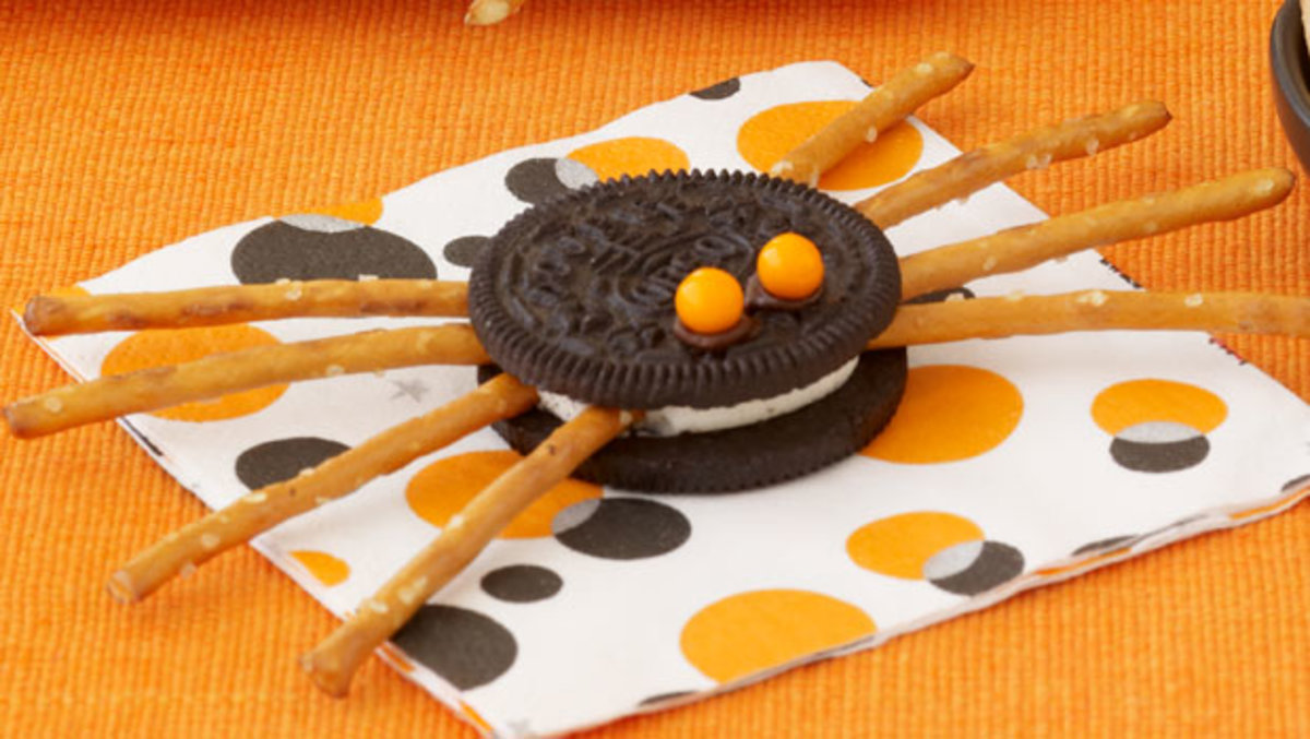 Fun and Easy Halloween Treats to Make With Your Kids Delishably
