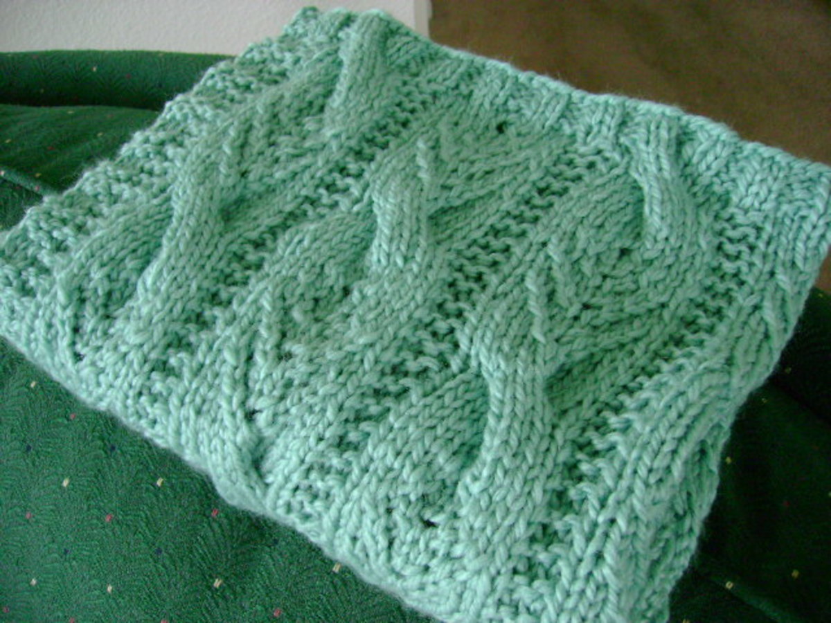 Free Afghan Knitting Pattern "Sweet Cables" Baby Blanket