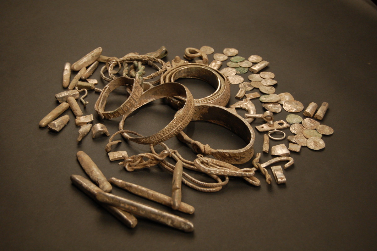 VIKING 27 THE SILVERDALE HOARD Another Chance Discovery In North