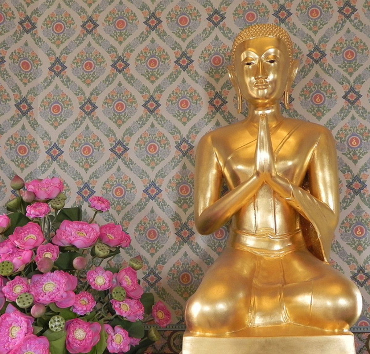 Famous Statues of Buddha Depicting 10 Mudras or Hand