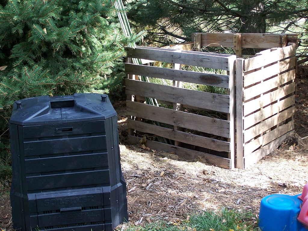 How to Compost at Home Bins, Kitchen Composters and Tumblers HubPages