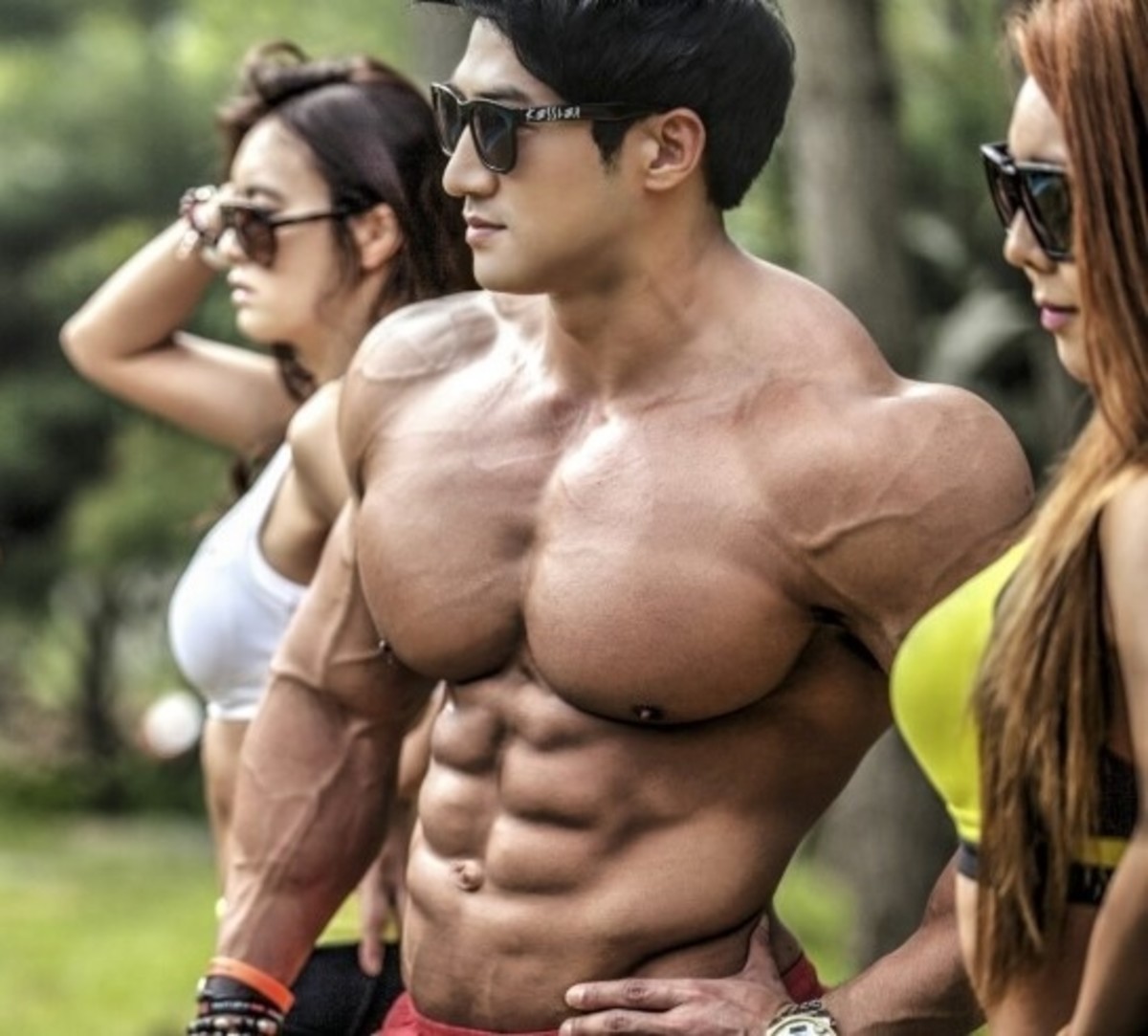 Hwang Chul Soon Korean Bodybuilder and Fitness Model HowTheyPlay