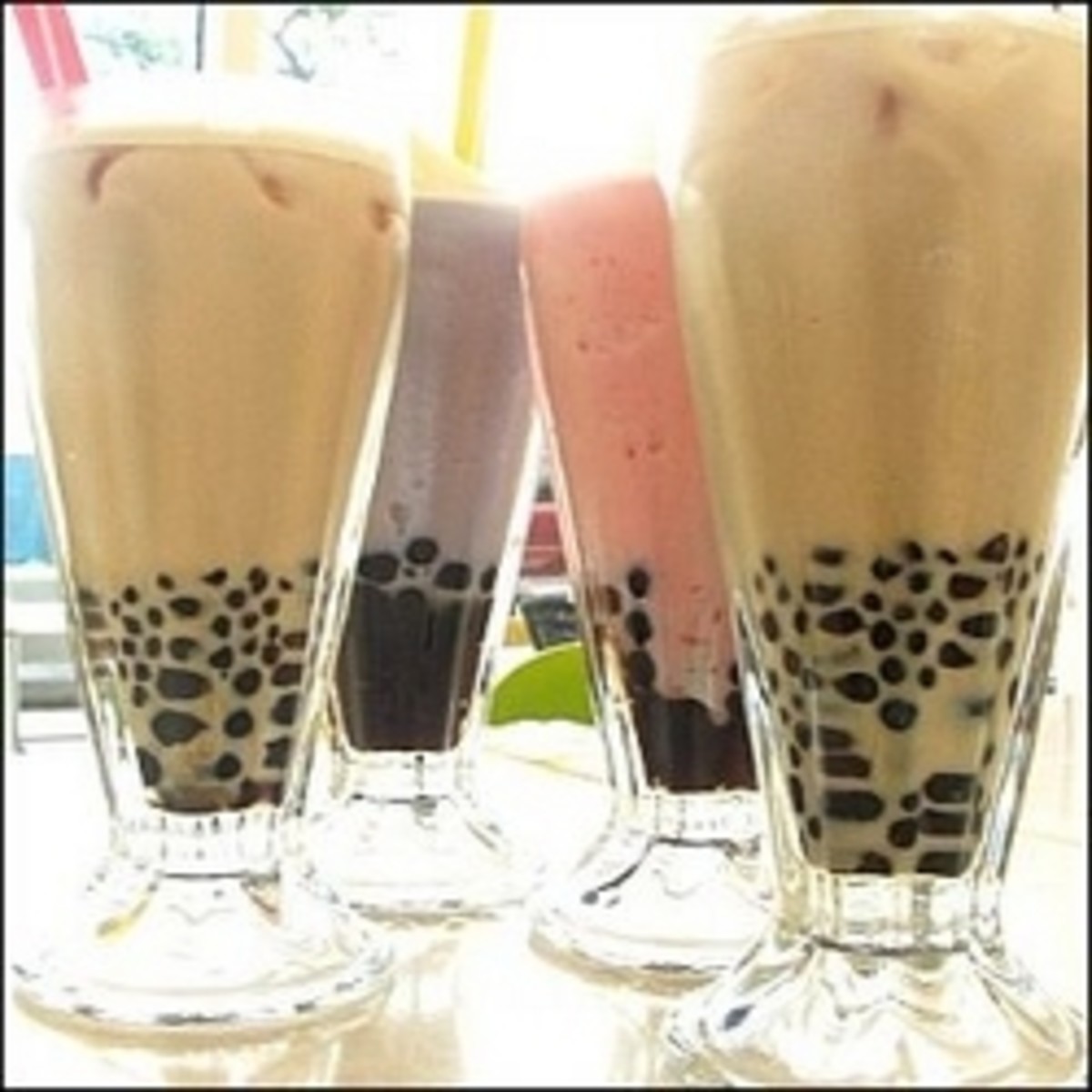 What is Bubble Tea or Boba and what does it taste like? And where to