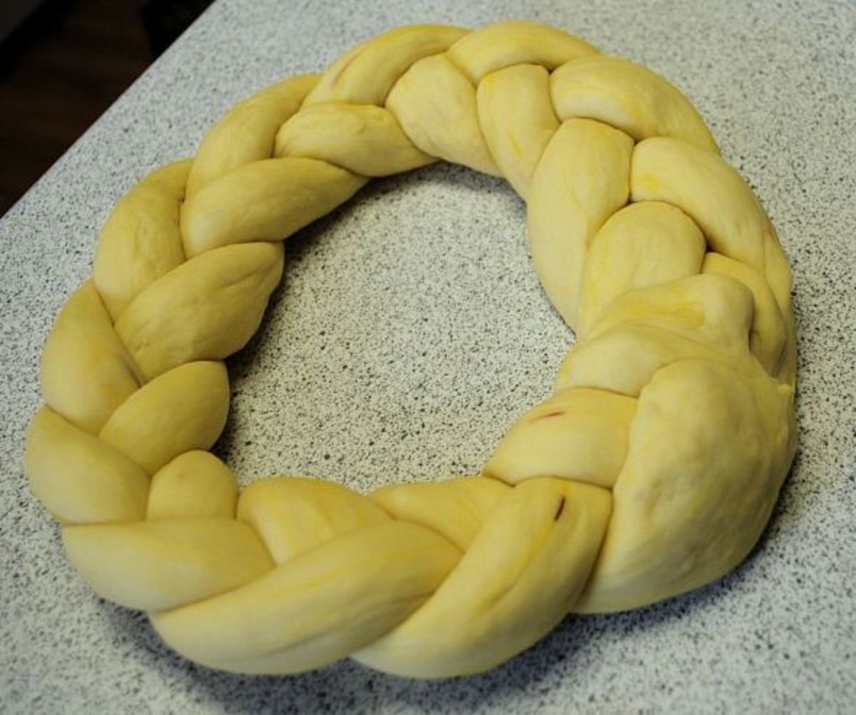 How to Make Polish Easter Bread Delishably