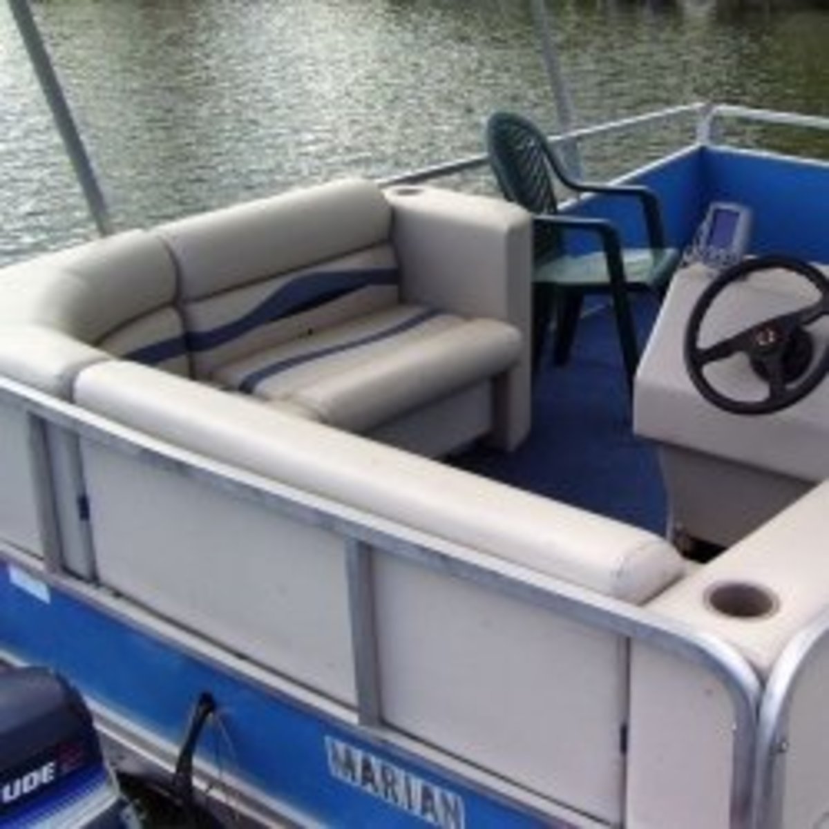 Musthave pontoon boat accessories