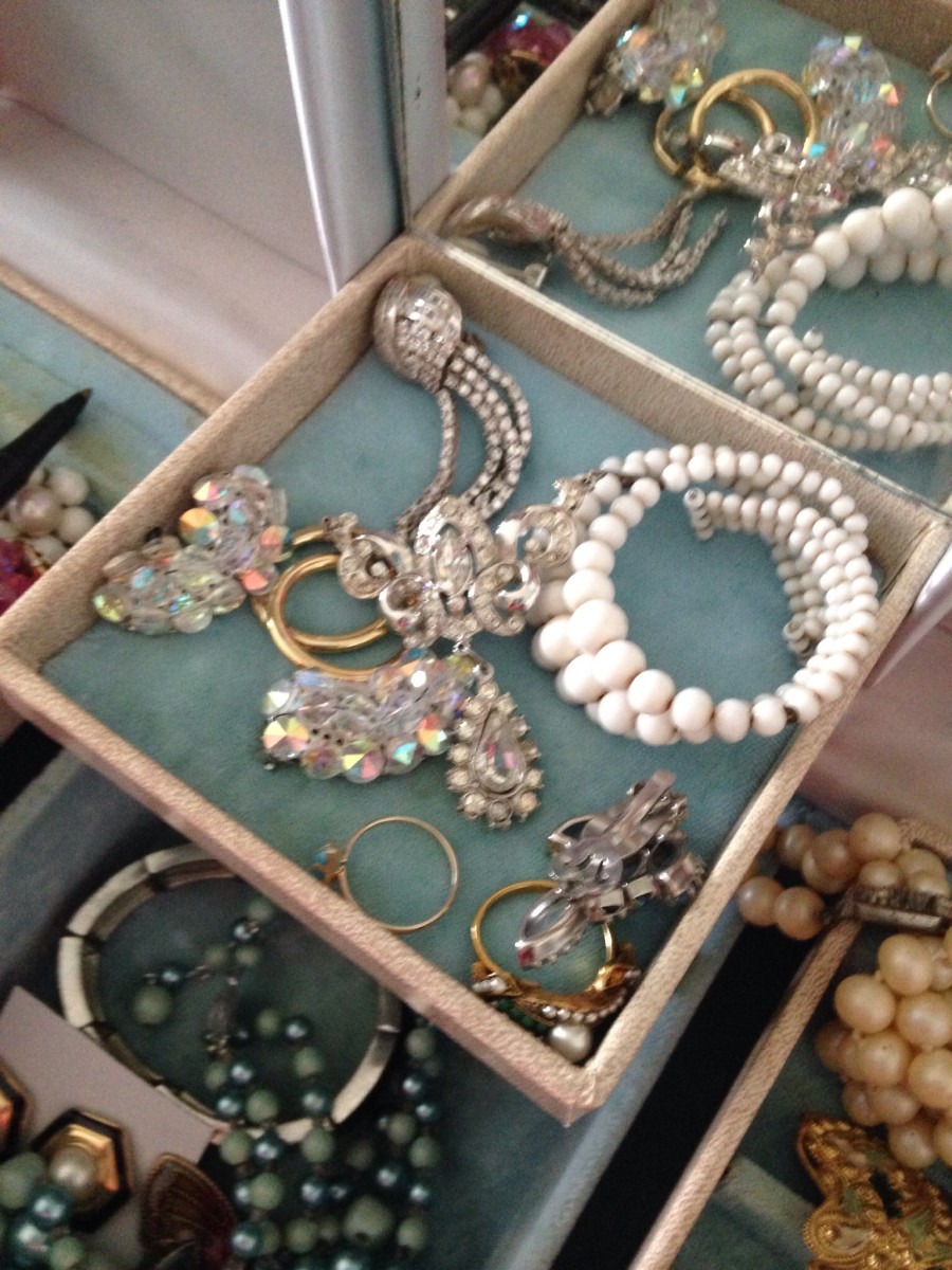 How to Make a Vintage Antique Button Ring DIY Jewelry Making HubPages