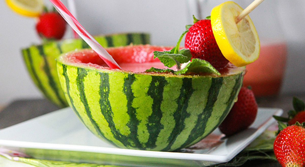 NonAlcoholic and Alcoholic Watermelon Drink Recipes for Summer