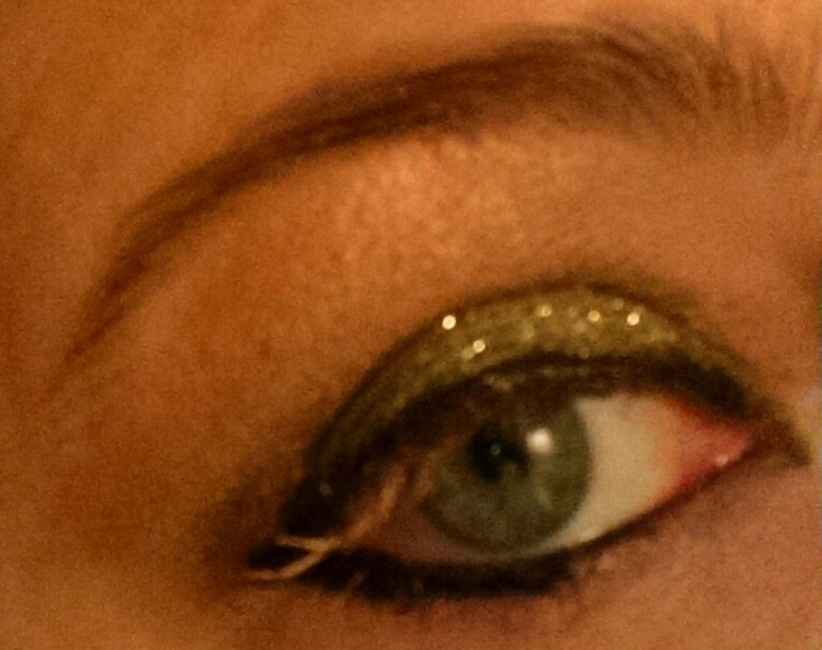 Hidden Gem of the Drugstore Beauty Aisle Revlon