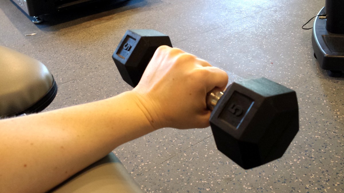 Complete Exercises for Strengthening Forearms and Wrists CalorieBee