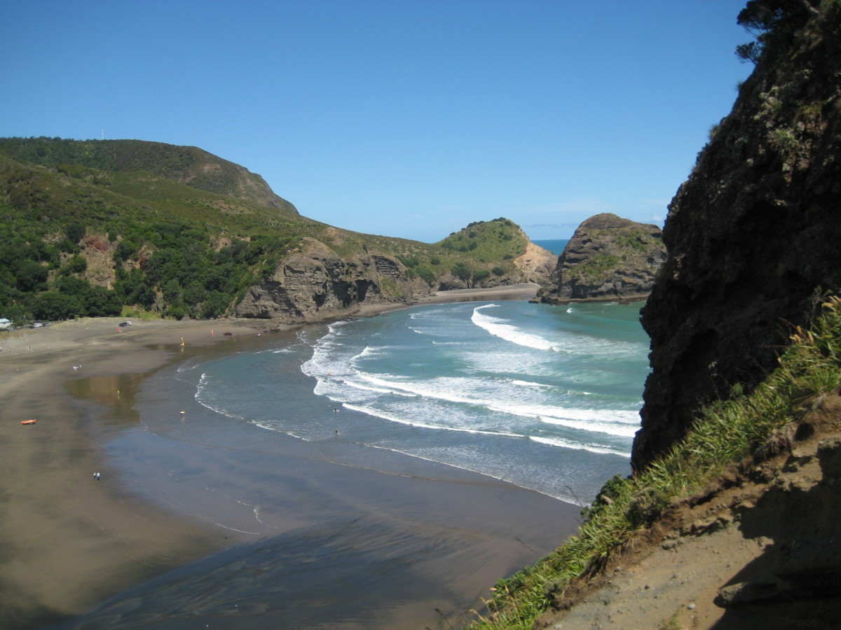 A Remarkable Day at Piha Beach, New Zealand HubPages