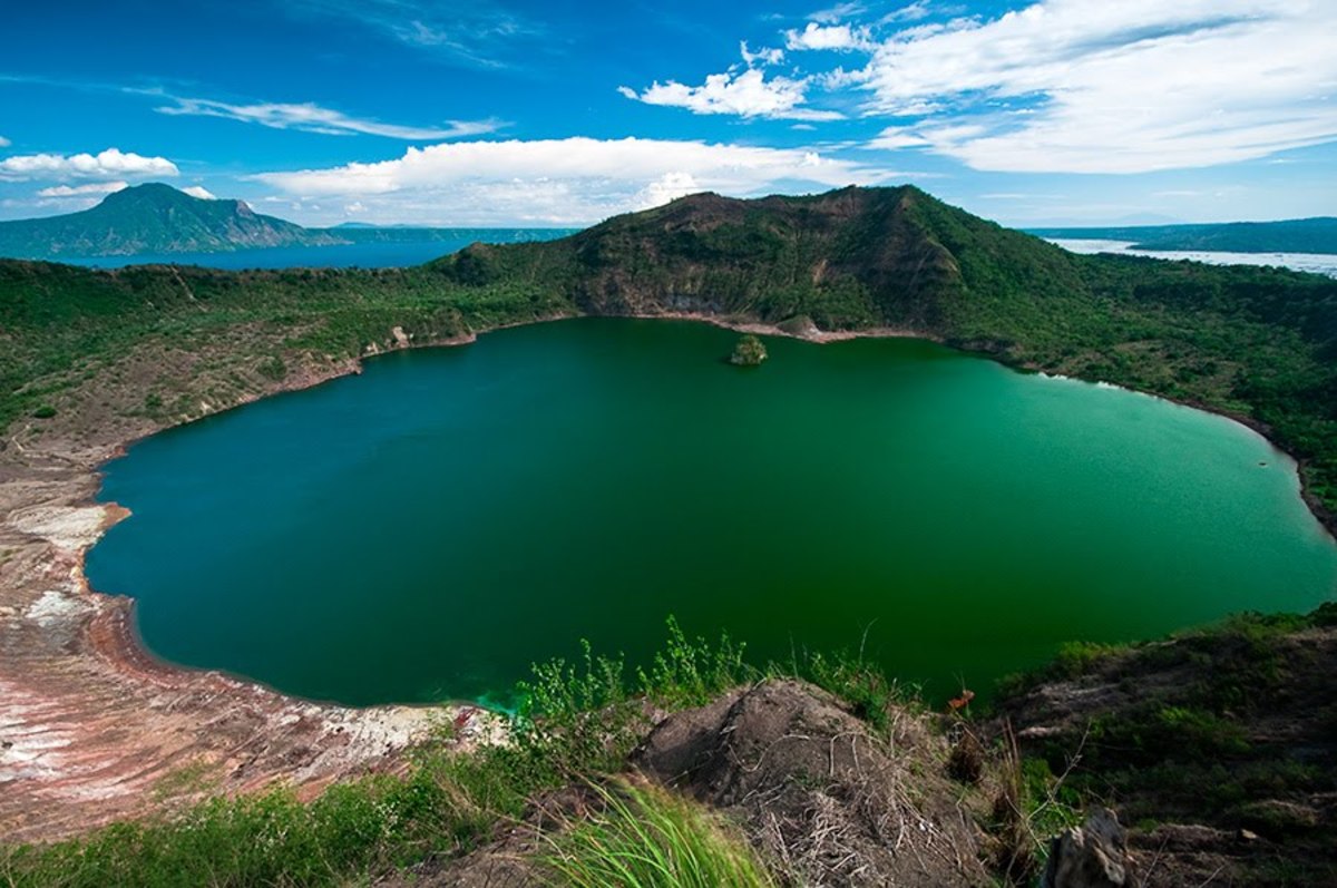 10 Most Amazing Lakes in the World WanderWisdom