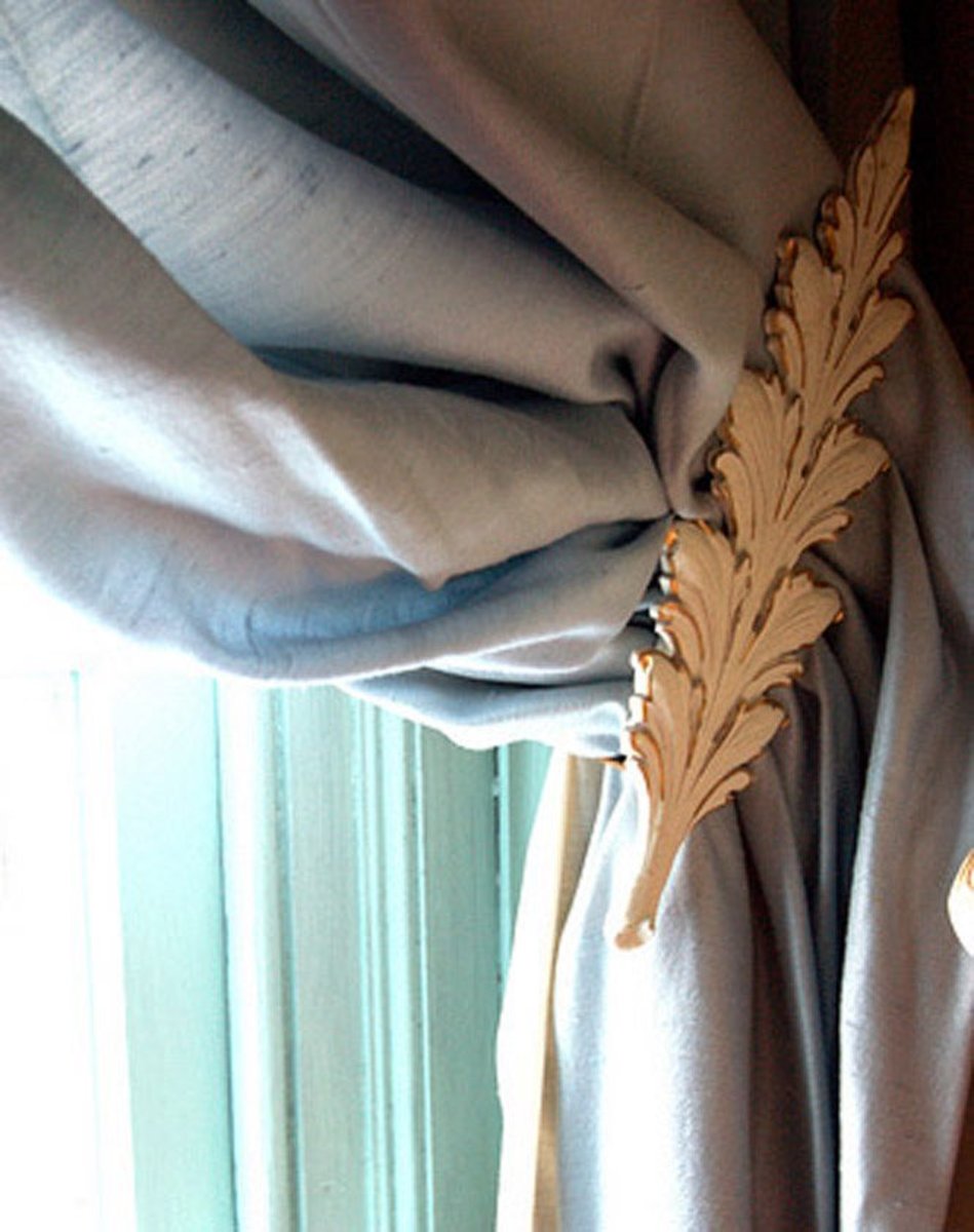 Creative Ideas for Curtain Tiebacks | Dengarden