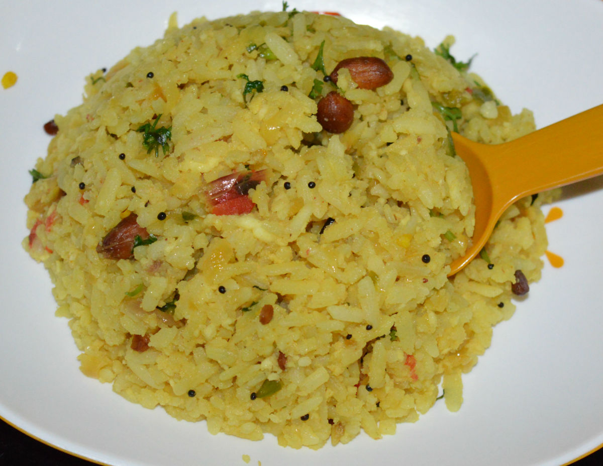 How to Make Beaten Rice Upma (Poha Upma) Delishably