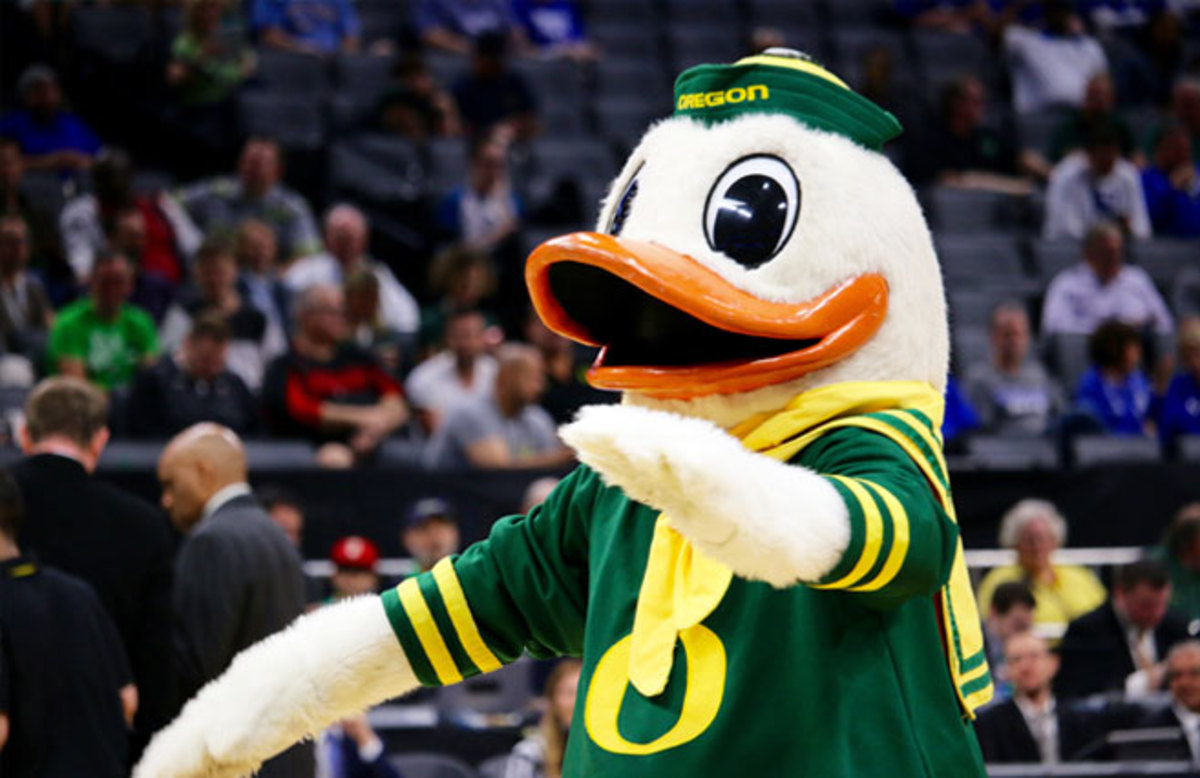 Donald Duck Turns 84 Years Old ReelRundown