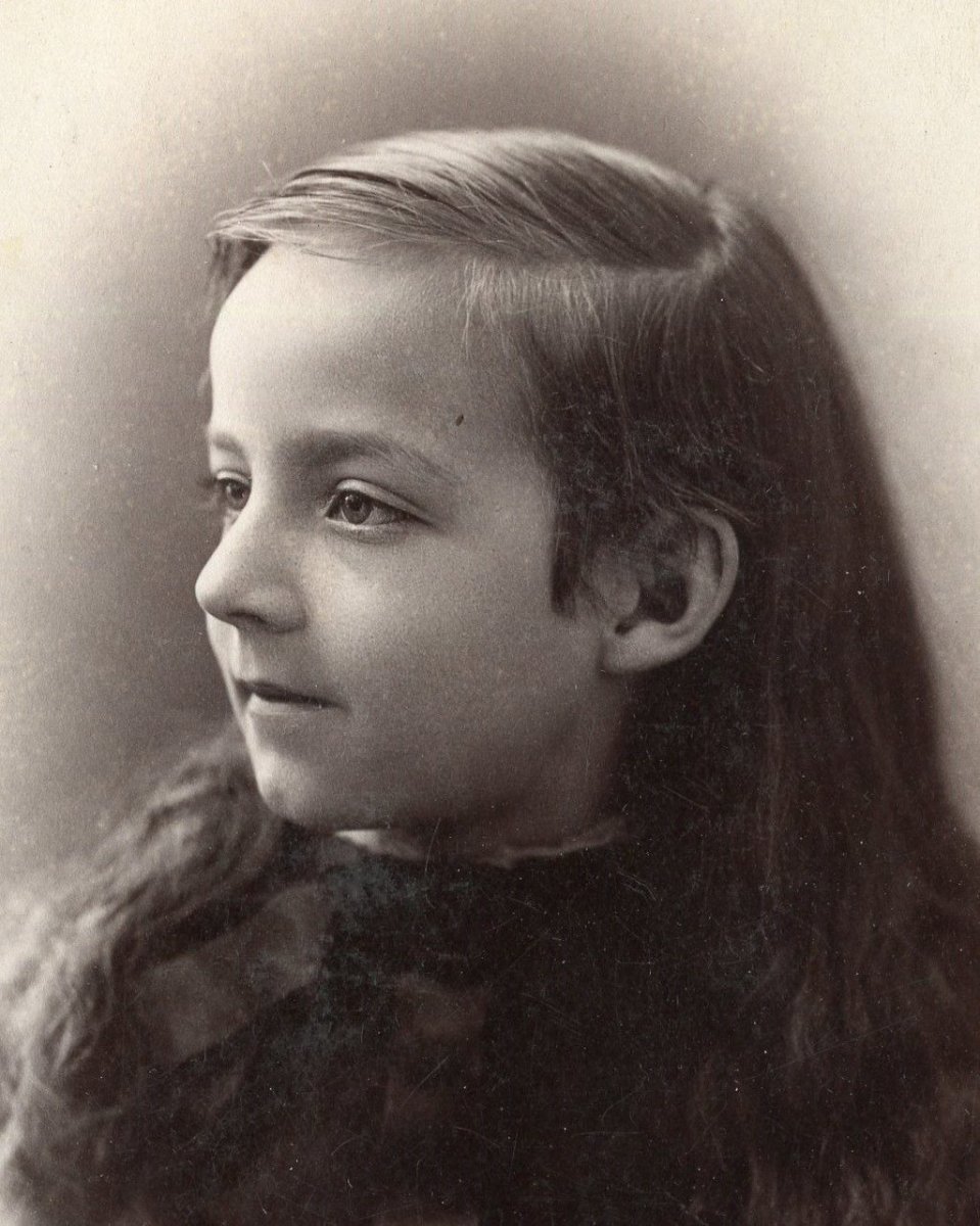 The Sleeping Girl of Turville The True Story of a Girl Who Fell Asleep