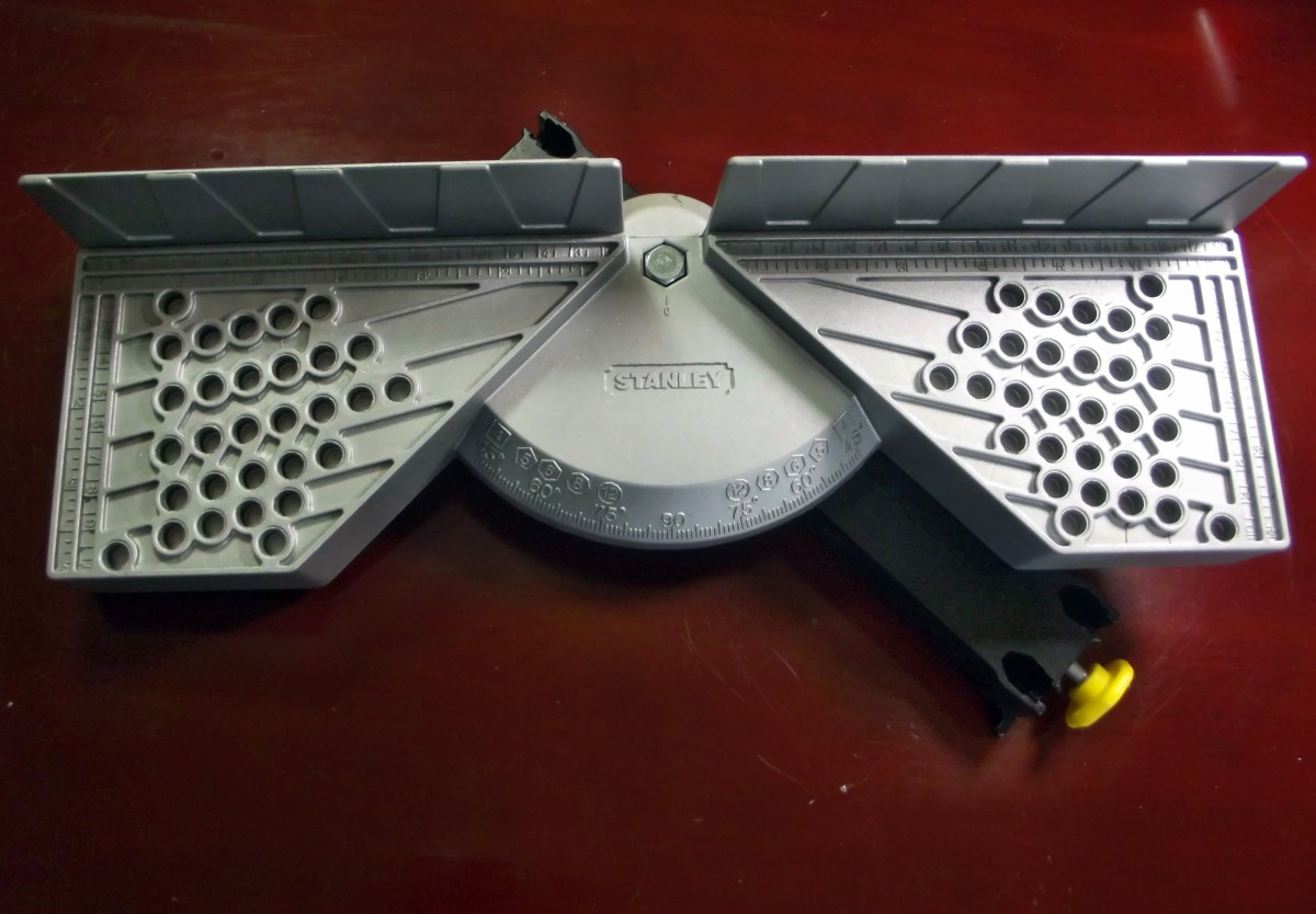 Review of the Stanley 20800 Contractor Grade Clamping Miter Box