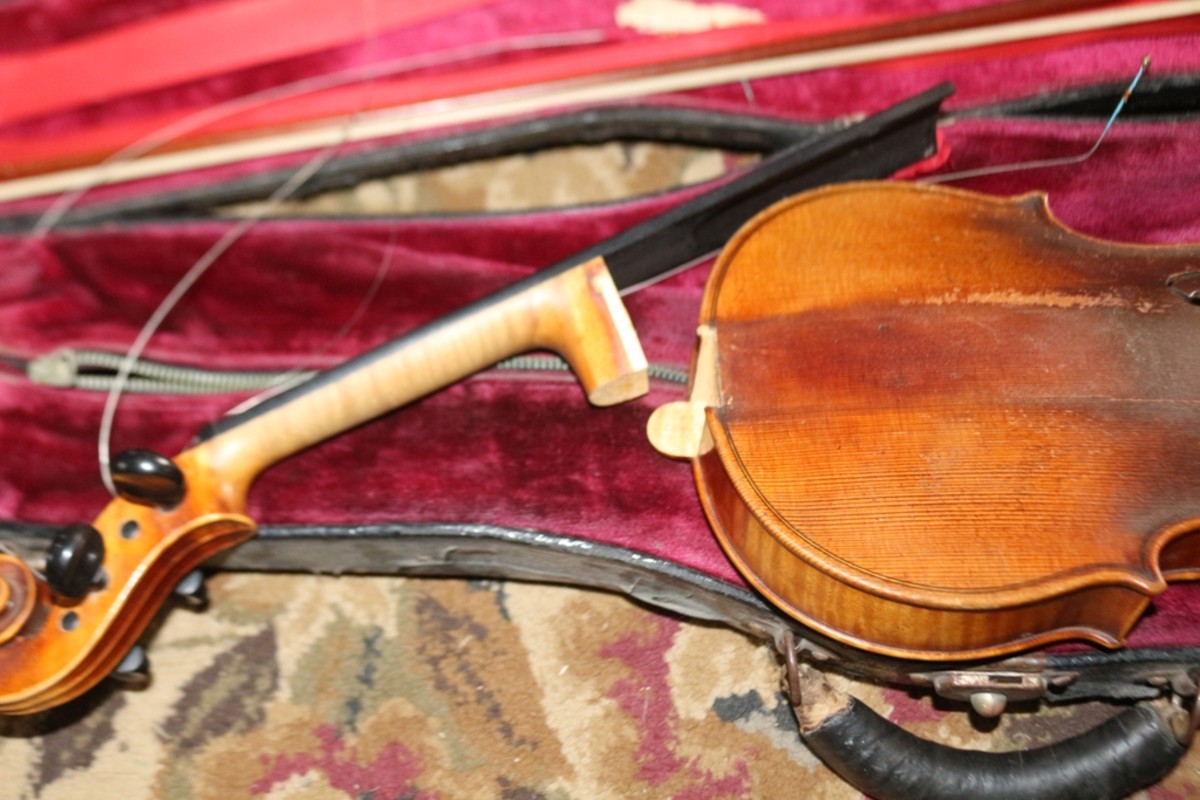 How to Repair an Old Violin Spinditty
