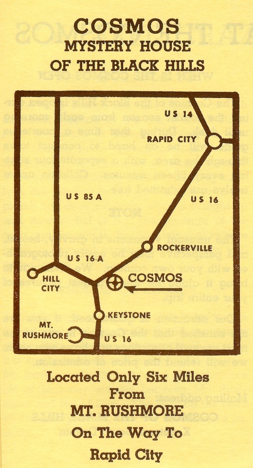 Mysterious Cosmos in South Dakota 1950s Postcards & Mementos