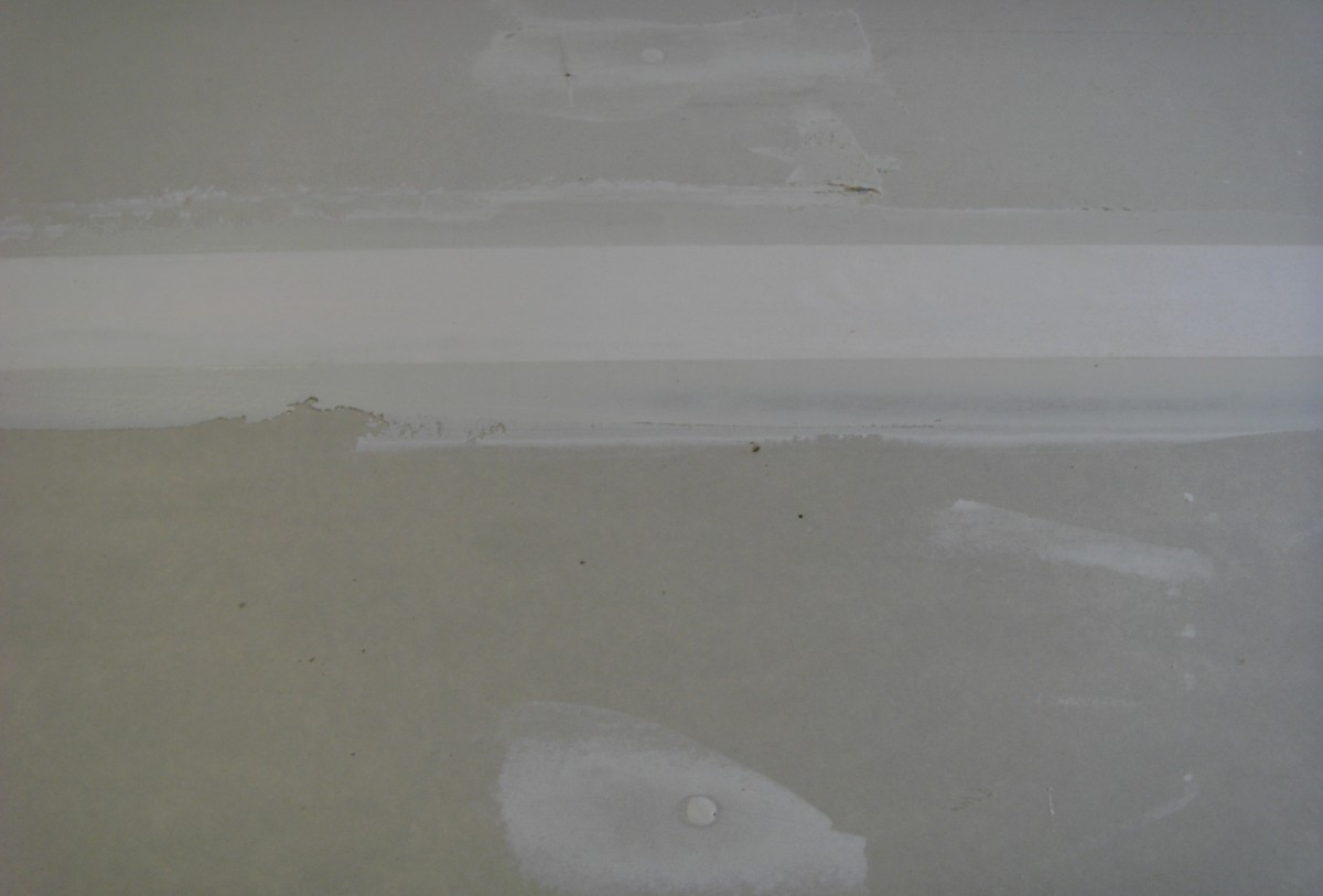 How to Tape and Apply Joint Compound to Drywall Dengarden