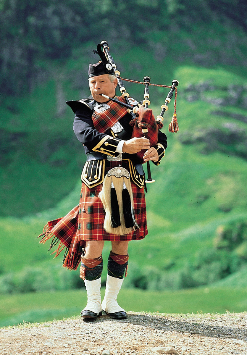 The Very Best Scottish Bagpipe Music