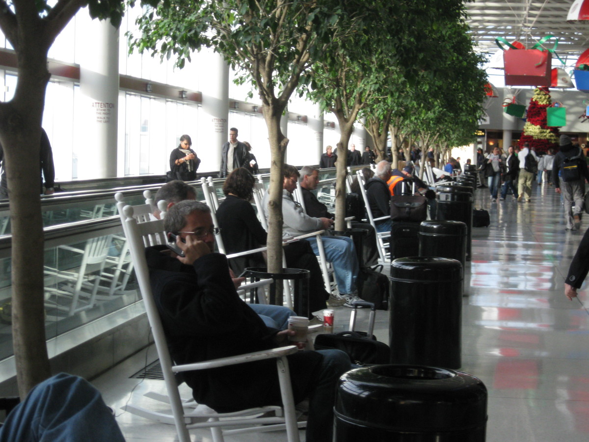 Charlotte Nc Airport Rocking Chairs at Adriana Taylor blog