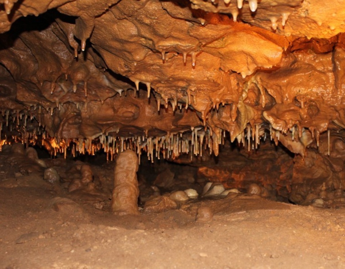 Caves to Visit in Wisconsin. Crystal Cave. hubpages