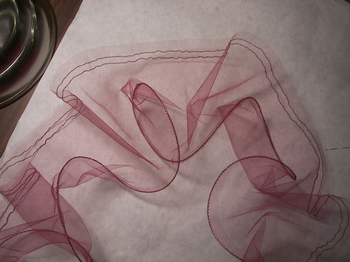 How To Make a Lettuce Edge Tulle Ruffle With Your Sewing Machine