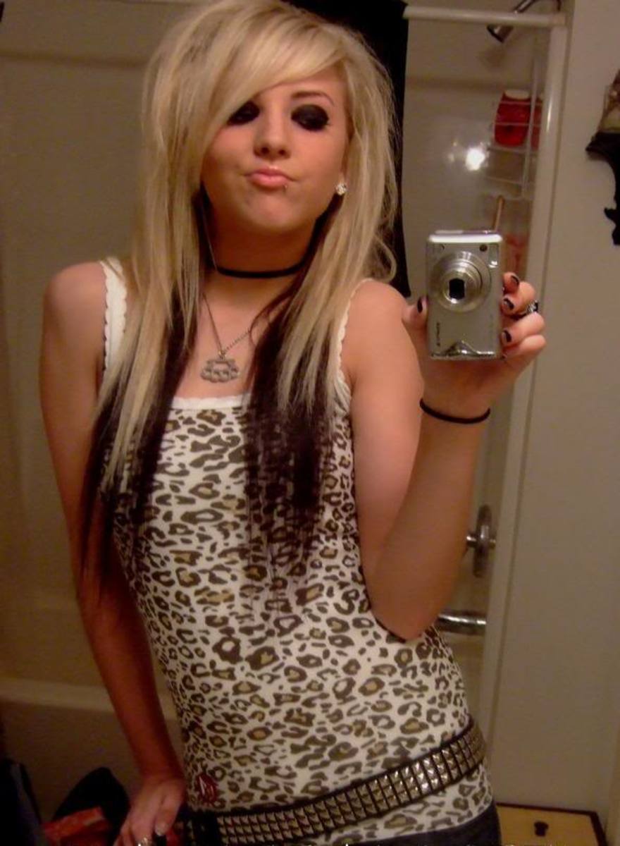 Top 35 Most Famous Emo Girls With Their Hot Hairstyles | HubPages
